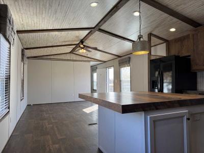 Photo 4 of 14 of home located at 163 Maple Shade Drive Old Monroe, MO 63369