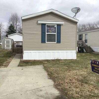 Mobile Home at 510 Turtle Bay Dr Lot 090 Syracuse, IN 46567