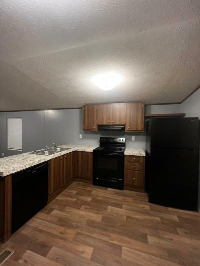 Mobile Home at 1707 E Blanchard Avenue#171 Hutchinson, Ks 67501 Hutchinson, KS 67501