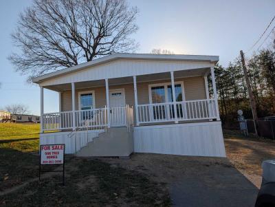 Mobile Home at 154 Imperial Way Falling Waters, WV 25419