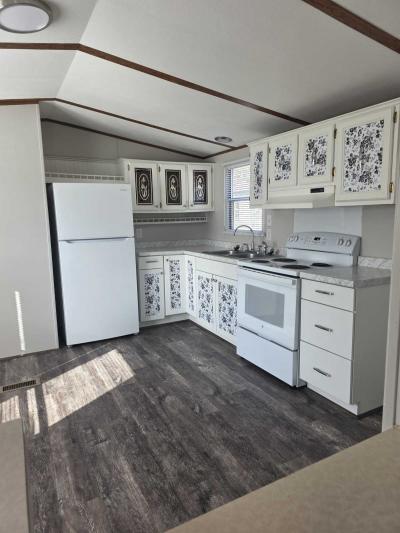 Photo 2 of 8 of home located at 18 Brightside Drive Lynchburg, VA 24501