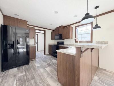 Photo 5 of 8 of home located at 4000 E 134th Street #1013 Chicago, IL 60633