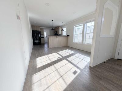 Photo 4 of 8 of home located at 4000 E 134th Street #1011 Chicago, IL 60633