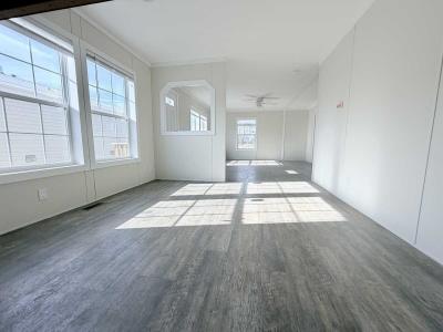 Photo 5 of 8 of home located at 4000 E 134th Street #1011 Chicago, IL 60633