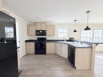 Photo 2 of 8 of home located at 4000 E 134th Street #1011 Chicago, IL 60633