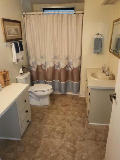 Photo 3 of 34 of home located at 44 Sunset Cir North Fort Myers, FL 33903