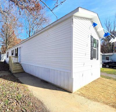 Mobile Home at 411 Catrina Ct., Loveland, OH 45140