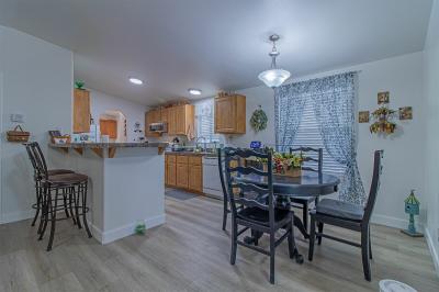 Photo 4 of 17 of home located at 8122 W. Flamingo Rd. Las Vegas, NV 89147