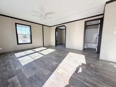 Photo 4 of 8 of home located at 4000 E 134th Street #1007 Chicago, IL 60633