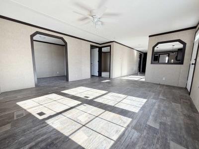 Photo 5 of 8 of home located at 4000 E 134th Street #1007 Chicago, IL 60633