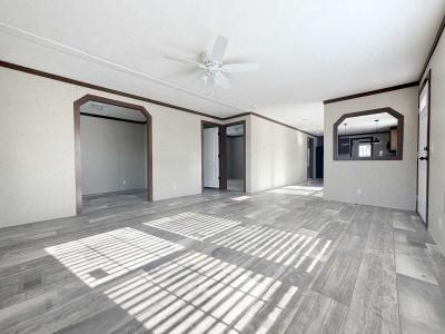 Photo 2 of 8 of home located at 4000 E 134th Street #1003 Chicago, IL 60633