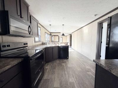 Photo 2 of 30 of home located at 4000 E 134th Street #1005 Chicago, IL 60633