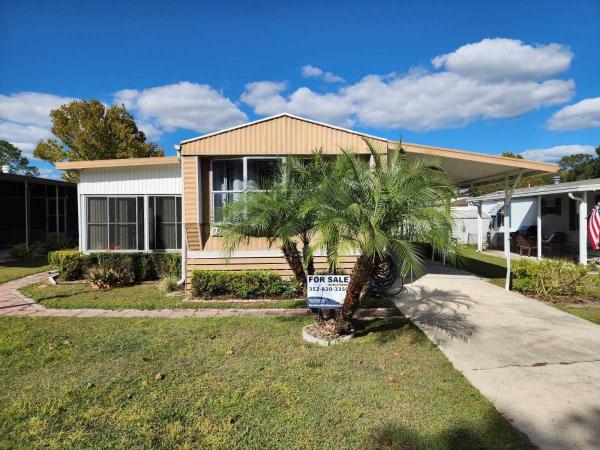 1989  Mobile Home For Sale