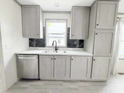 Photo 3 of 36 of home located at 4000 E 134th Street #1008 Chicago, IL 60633