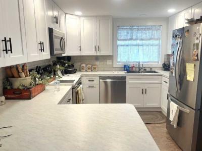 Photo 2 of 19 of home located at 7100 Ulmerton Rd. Largo, FL 33771