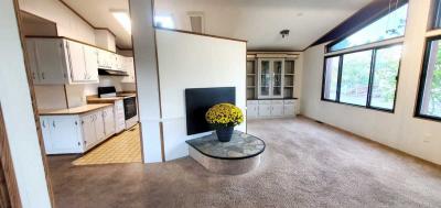 Photo 3 of 47 of home located at 7455 SE King Rd #57 Milwaukie, OR 97222