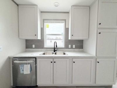 Photo 4 of 30 of home located at 4000 E 134th Street #1020 Chicago, IL 60633