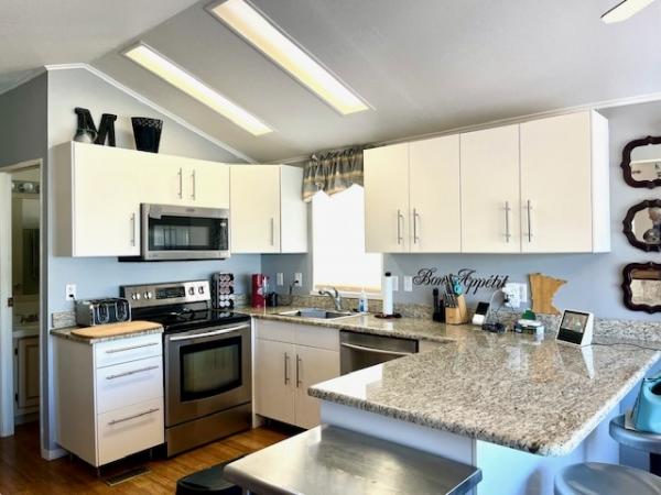 1995 Park Place Park Model Manufactured Home