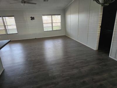 Photo 3 of 23 of home located at 201 S Greenfield Rd Lot 9 Mesa, AZ 85206