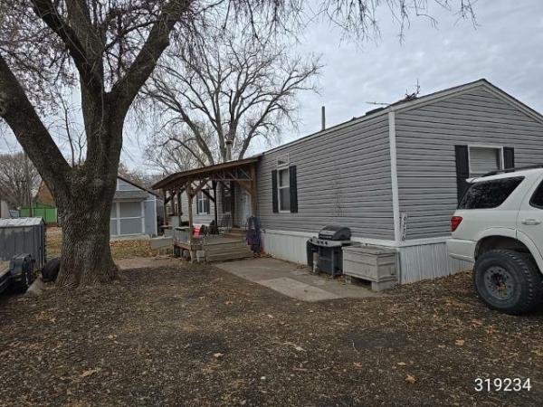 Photo 1 of 2 of home located at Rcky Ford Mhp 6236 Cardinal Ln Manhattan, KS 66502