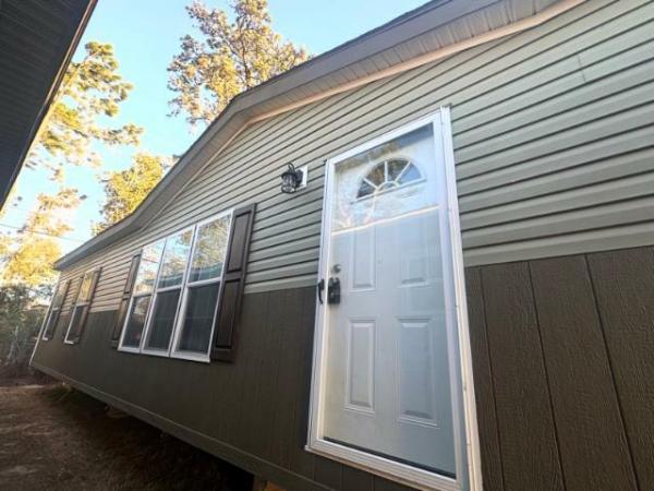 Photo 1 of 2 of home located at East Texas Home Center, Llc 2749 Us 69 Lumberton, TX 77657