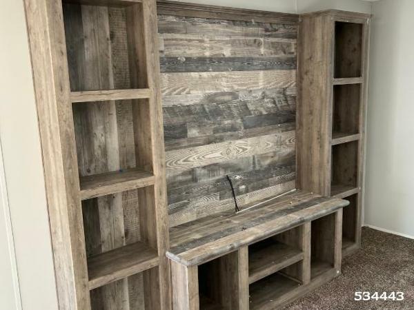 Photo 1 of 2 of home located at Palm Harbor Village 1152 Highway 59 S Cleveland, TX 77327