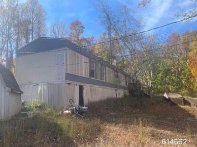 Mobile Home at 11884 Dickerson Mill Rd Moneta, VA 24121