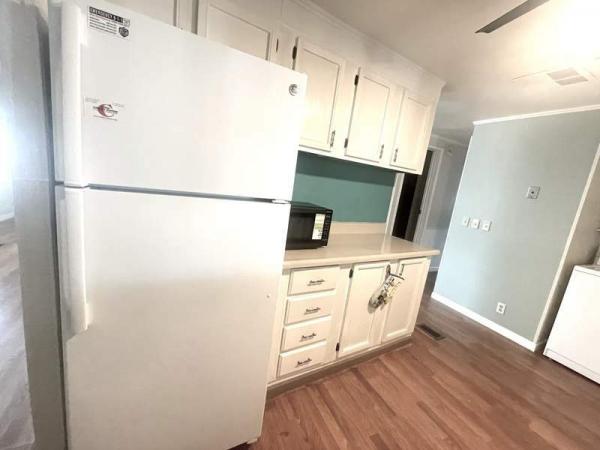 1977 Unknown Manufactured Home