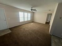 2018 Champion RA2860209 Mobile Home
