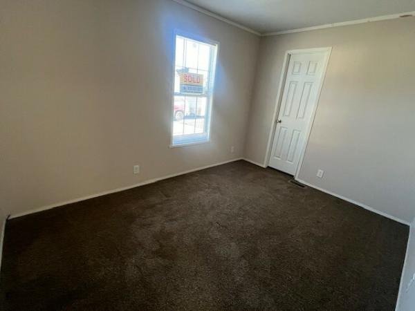 2018 Champion RA2860209 Mobile Home
