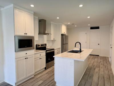 Photo 3 of 9 of home located at 821 Pleasantview Dr Auburndale, FL 33823