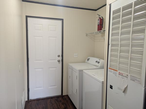 2013 Clayton 95PLS16663A Mobile Home