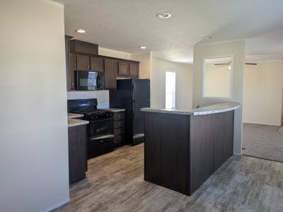 Photo 4 of 10 of home located at 208 N Van Buren Cir Davison, MI 48423