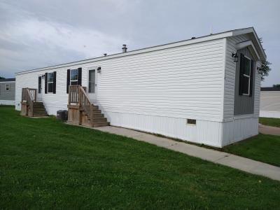 Photo 3 of 10 of home located at 116 Taylor Ct Davison, MI 48423