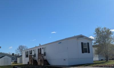 Photo 4 of 11 of home located at 192 Monroe Dr Davison, MI 48423