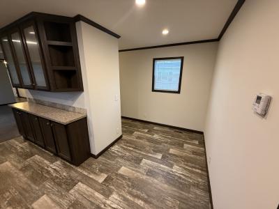 Photo 4 of 8 of home located at 1894 Beechlawn Ypsilanti, MI 48198