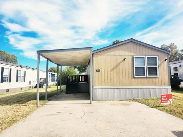 1998 Fleetwood Mobile Home For Sale