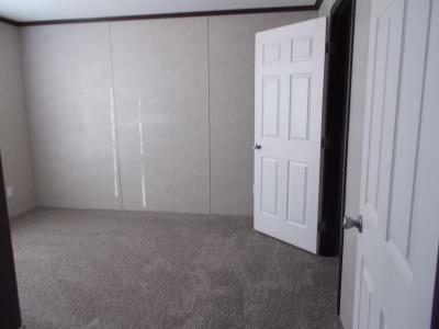 Photo 2 of 7 of home located at 5001 South Ave Lot 184 Toledo, OH 43615