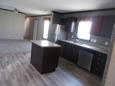 Photo 3 of 7 of home located at 5001 South Ave Lot 184 Toledo, OH 43615