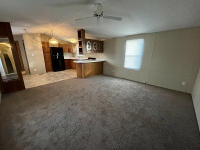 Photo 2 of 14 of home located at 40108 N Tothill Cir Sterling Heights, MI 48310