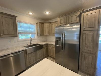 Photo 3 of 21 of home located at 165 Millwood Road Leesburg, FL 34788