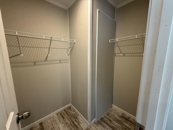 2020 Redman RA1670202 Mobile Home