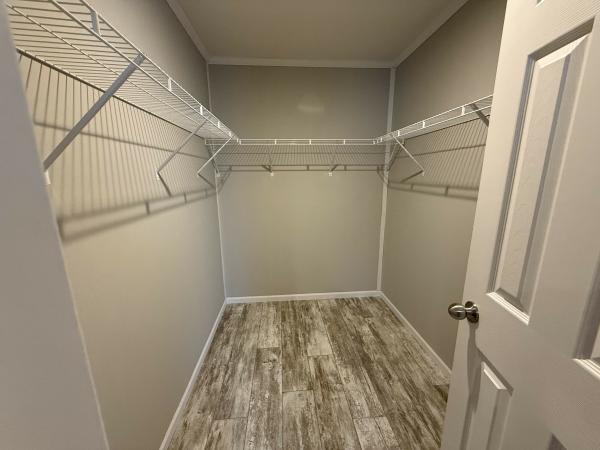 2020 Redman RA1670202 Mobile Home