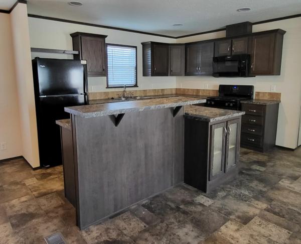 Photo 1 of 2 of home located at 413 Flamingo #380 Rochester Hills, MI 48309