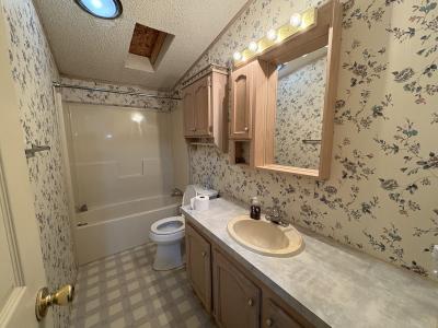 Photo 5 of 15 of home located at 10 Calla Way Cheektowaga, NY 14225