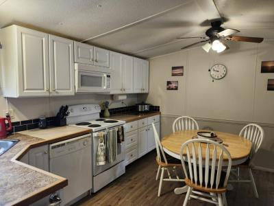 Mobile Home at 10 Lakewood Ln. Fruitland Park, FL 34731