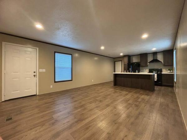 2022 Clayton - Bonham  Home