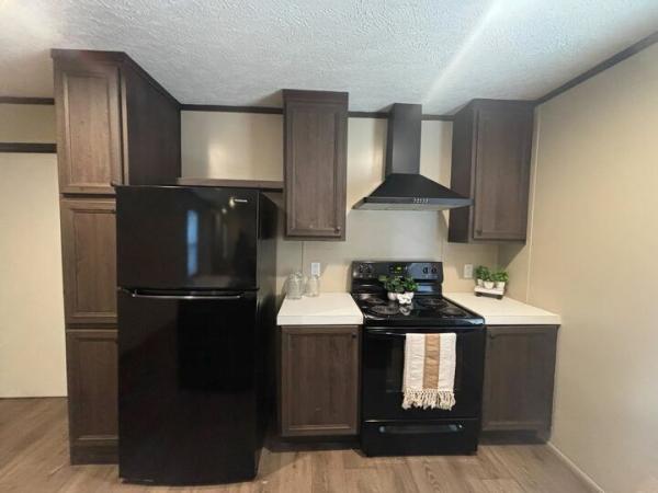 2022 Clayton - Bonham  Home