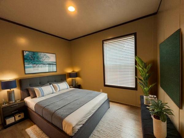 2022 Clayton - Bonham  Home