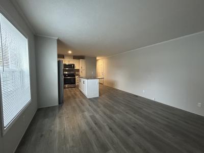 Photo 4 of 27 of home located at 11424 Oakgrove Drive #56 Fenton, MI 48430